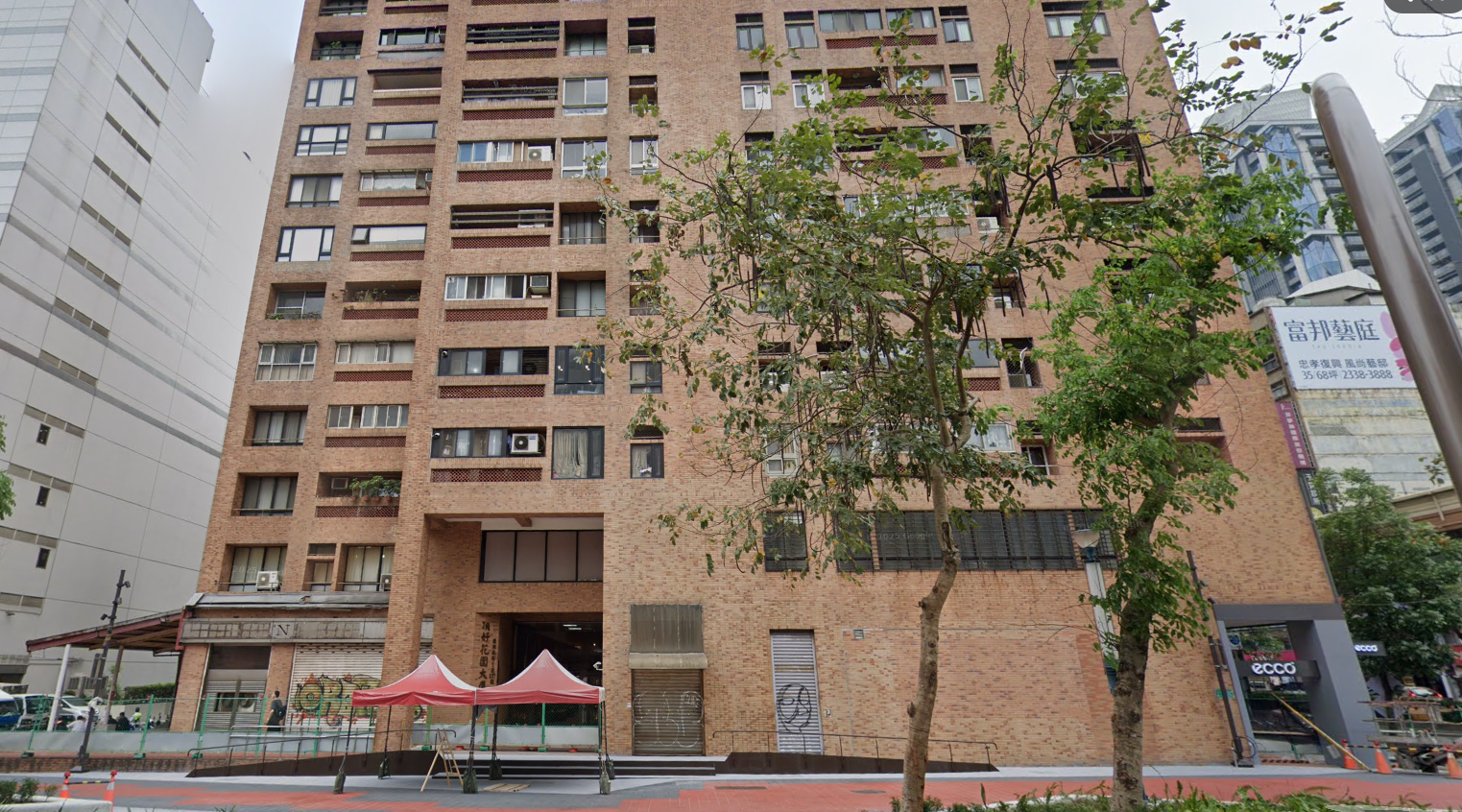 位於台北市大安區復興南路一段137號16樓-2的法拍屋照片_2
